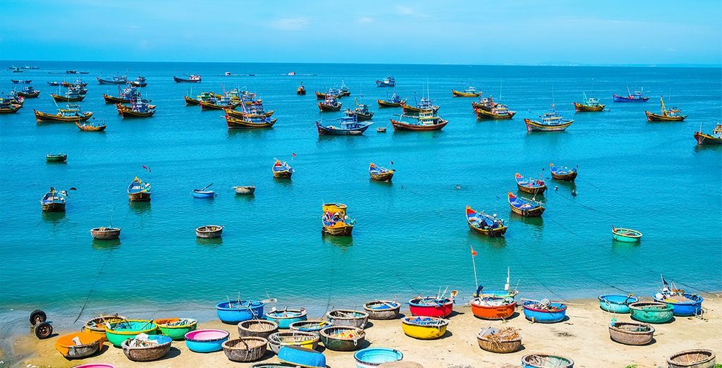 Tour privato del Vietnam + estensione mare a Mui Ne