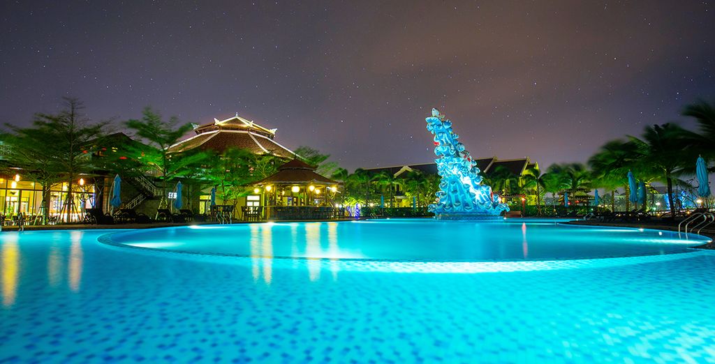 Tour privato del Vietnam + estensione mare a Mui Ne