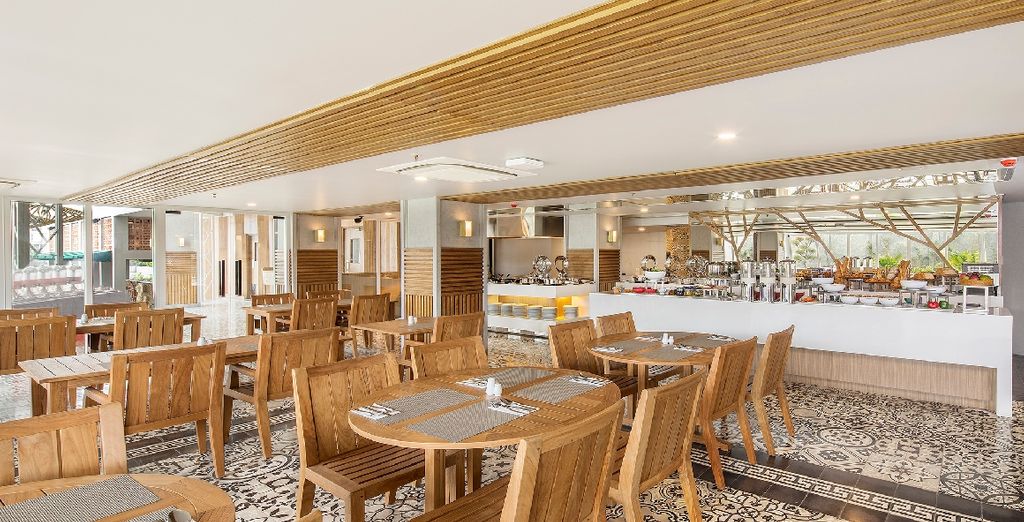 Best Western Premier Agung Resort Ubud 4* +  Wyndham Tamansari Jivva Resort Bali  5* + Eastin Ashta Resort Canggu 4*