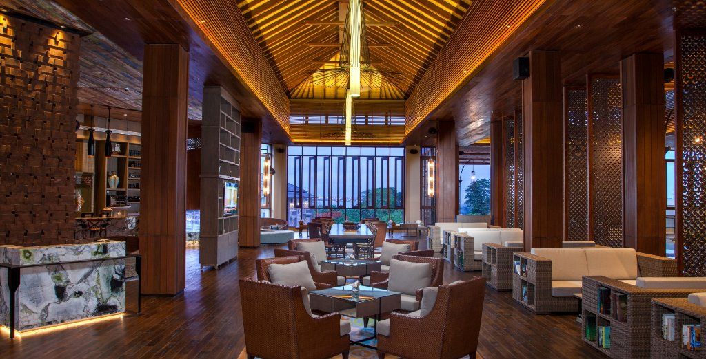 Sthala, a Tribute Portfolio Hotel 5* + Adiwana d'Nusa Beach Club and Resort 4* + Anema Wellness & Resort 5* + Mövenpick Resort & Spa 5*