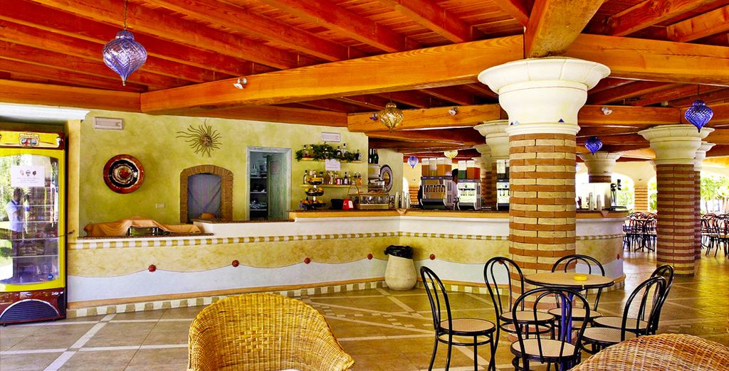Eden Village Colostrai