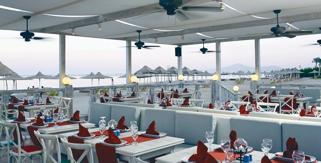 Ciao Club Coral Sea Holiday Resort 5*
