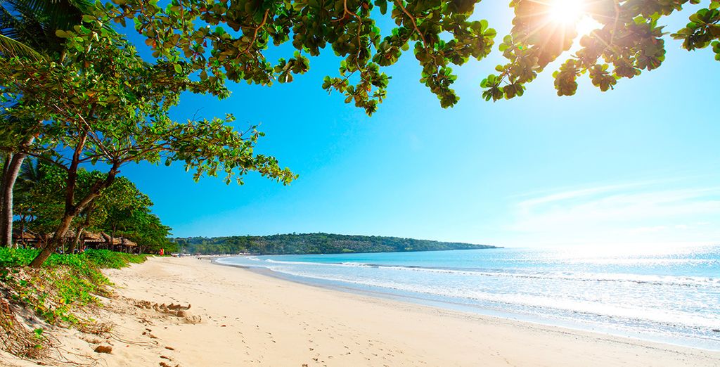 Ubud Wana Resort 4* + Artotel Sanur 4* + Anja Jimbaran 4*