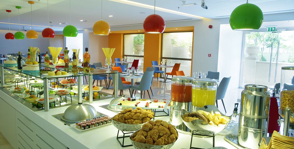 Ramada Hotel & Suites by Wyndham 4*