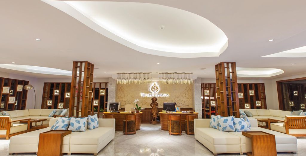 Furama Villas & Spa 4* & The Leaf Jimbaran Bali Luxurious Villa & Spa Retreat 5*