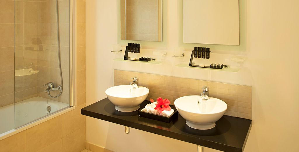 Melia Tortuga Beach Resort & Spa 5*