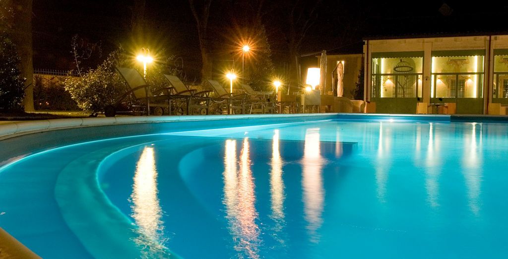 Relais Villa Roncuzzi 4*