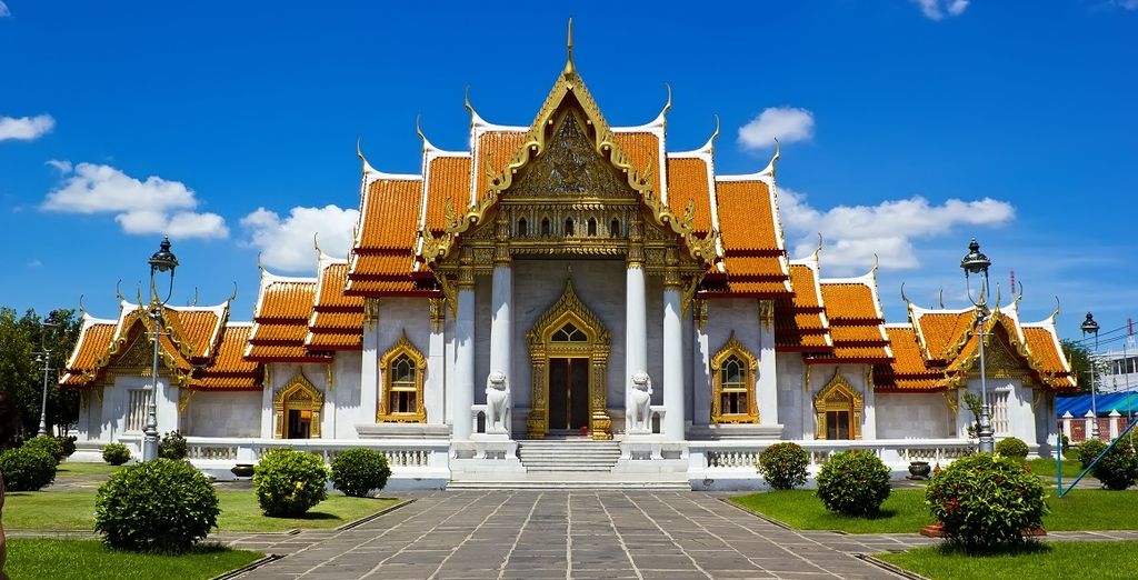 Sibsan Luxury Rimping 5* + The Quarter Ari 4* + Burasari Phuket 4*