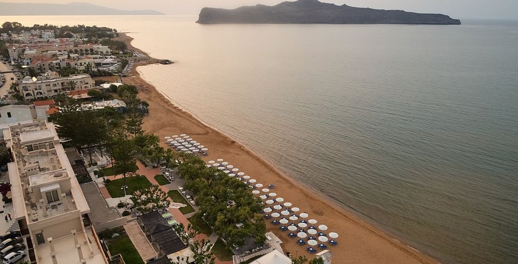 Santa Marina Beach Resort 4*