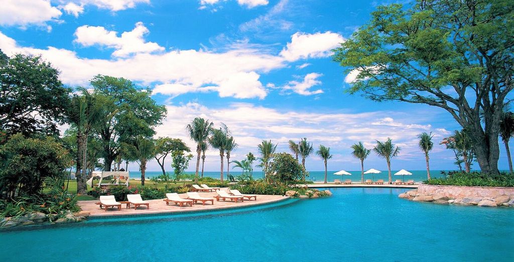 The Sukosol Hotel 5* + Hyatt Regency Hua Hin 5*