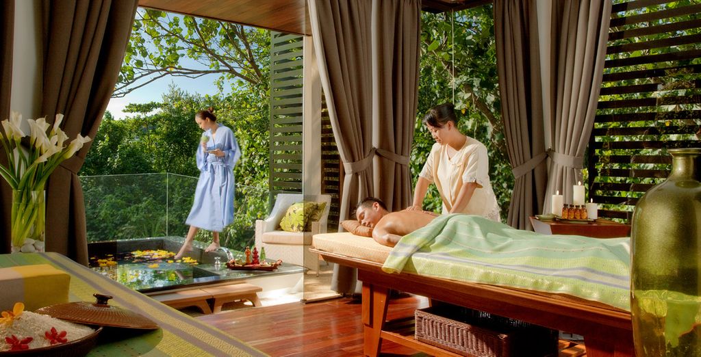Hotel Stripes Kuala Lumpur 5* + Gaya Island Resort 5*