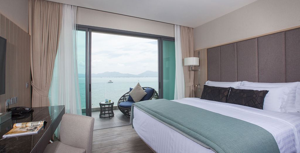 LiT Bangkok Hotel 5* +  My Beach Resort Phuket