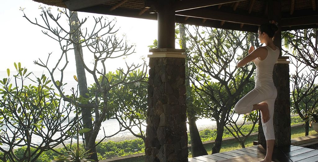The Majestic Hotel Kuala Lumpur 5* + Spa Village Resort Tembok Bali 4* 
