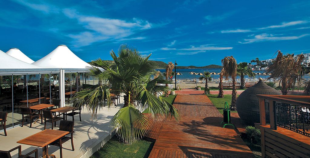Costa Hotel Bitezhan 4*