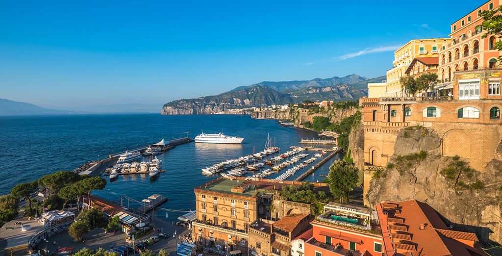Hotel Plaza Sorrento 4*