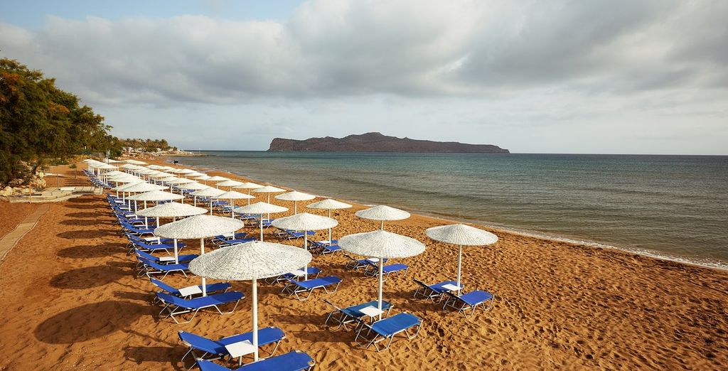 Santa Marina Beach Resort 4*