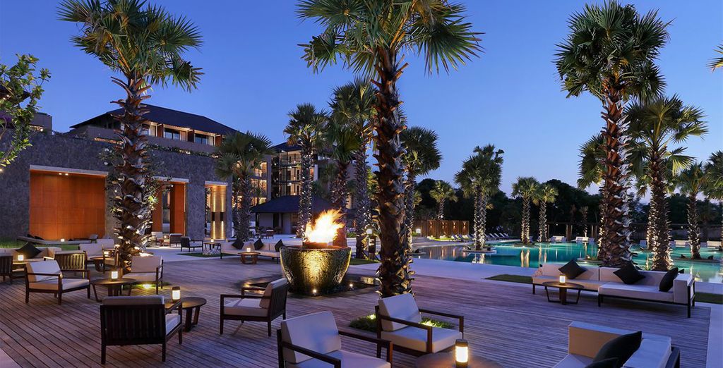 Adiwana Resort Jembawan 4* + Radisson Blu Bali Uluwatu 5*