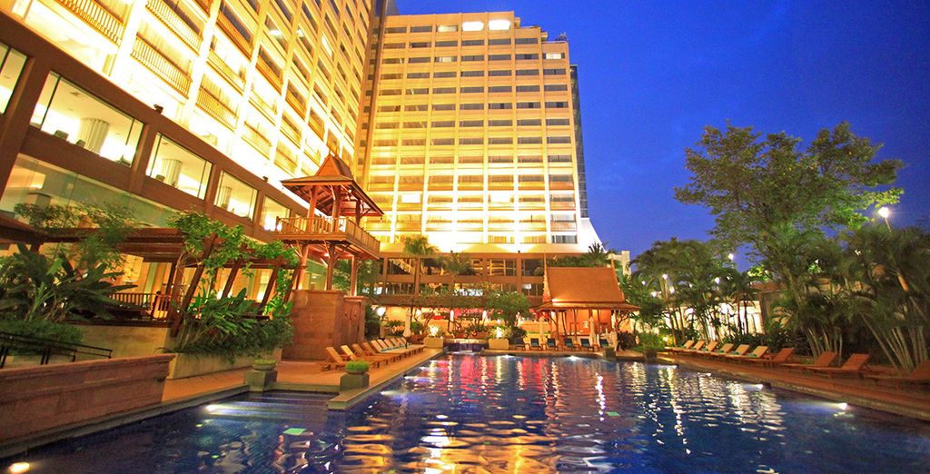 Ramada Plaza Menam Riverside 5* & Beyond Resort Krabi 4*
