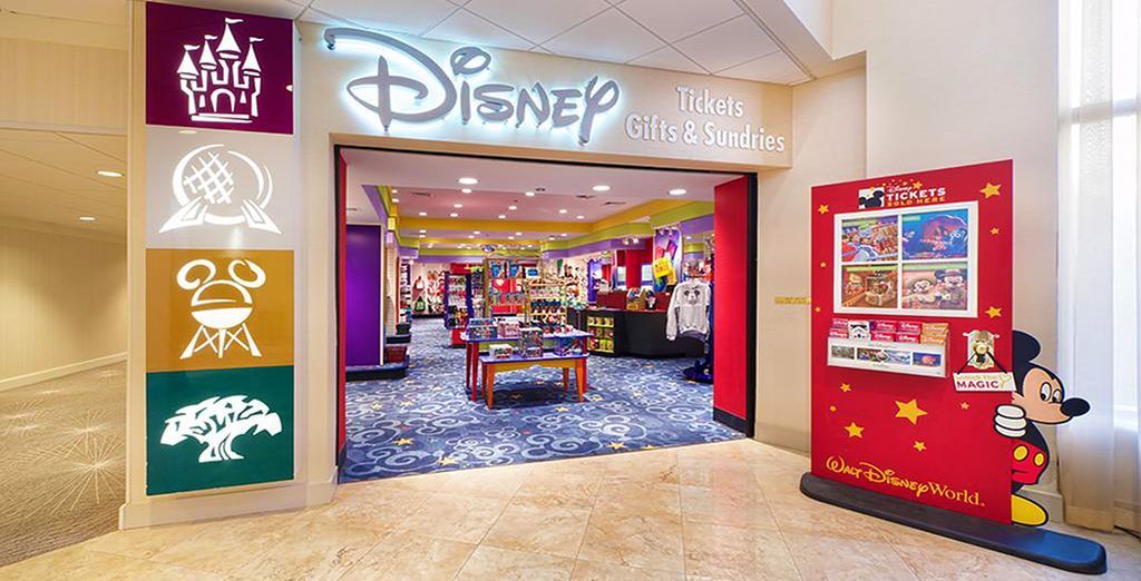 Hilton Orlando Lake Buena Vista 4* + The Clinton South Beach 4*