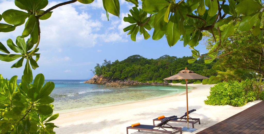Avani Seychelles Barbarons Resort & Spa 4*