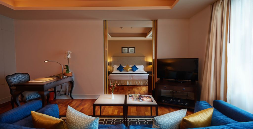 The Duchess Hotel and Residences Bangkok 4* + Renaissance Koh Samui Resort & Spa 5*