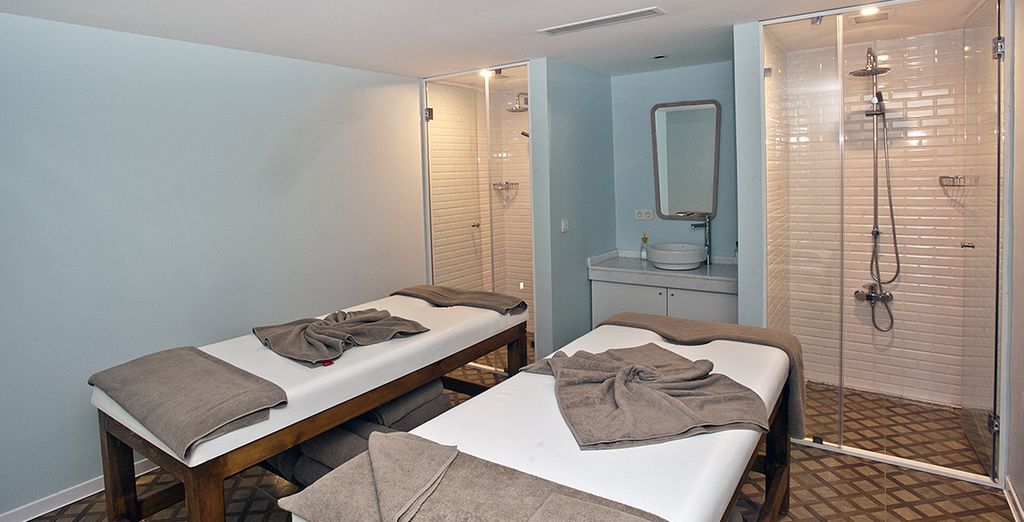 Legacy Ottoman Hotel 5*