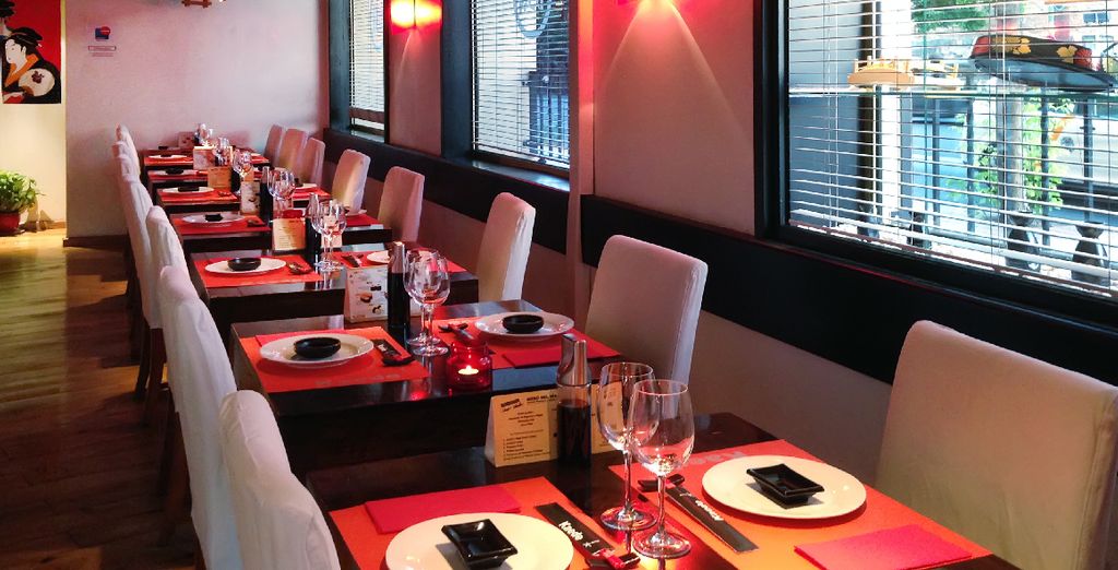 Tryp Macarena 4*