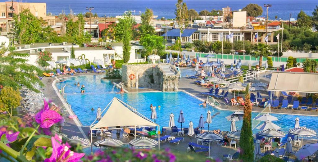 Sun Palace 4*