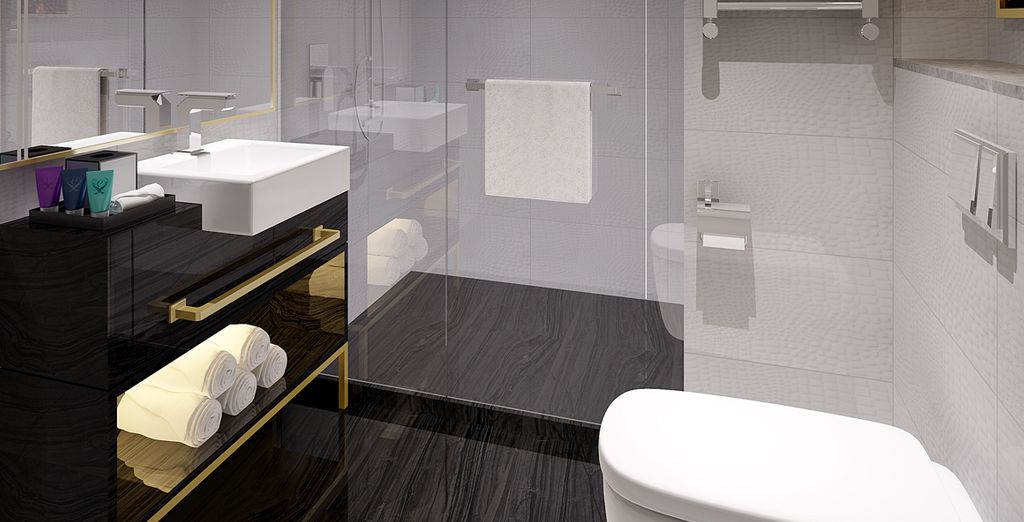 Dorsett City London 4* & Royal Wedding