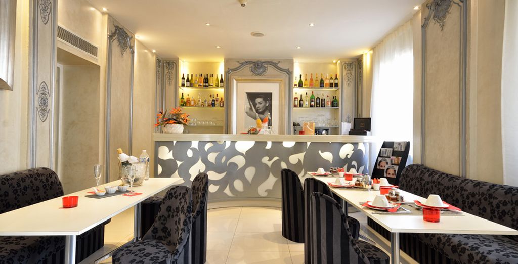 Hotel Renoir 4*