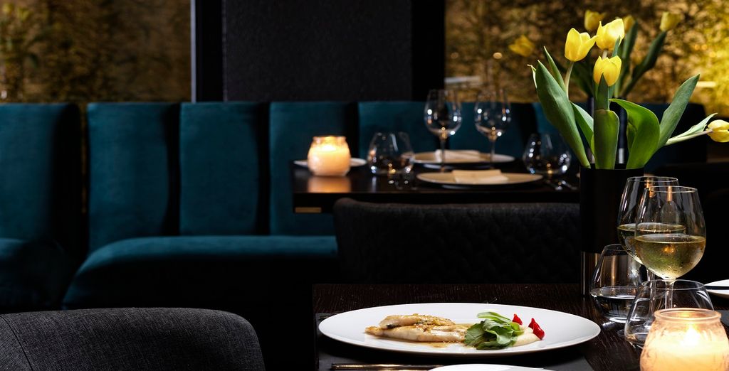 Azur Hotel 4*