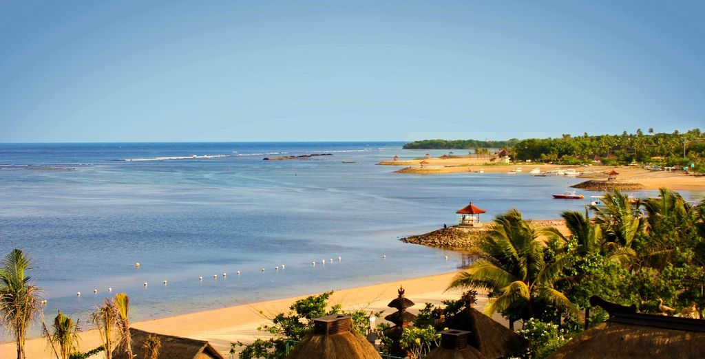 SenS Hotel Ubud & Spa 4* + Mahagiri Resort Nusa Lembongan 4* + Holiday Inn Resort Bali Benoa 5*