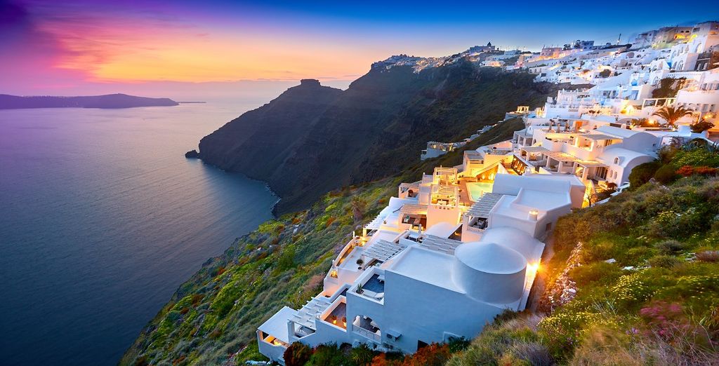 Enastron Suites Santorini 