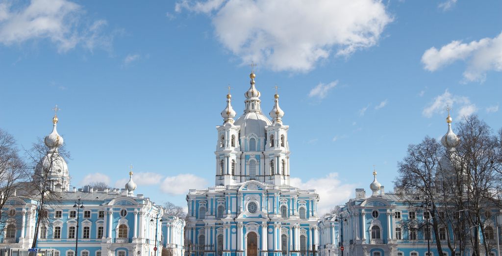 Tour di San Pietroburgo con guida parlante italiano