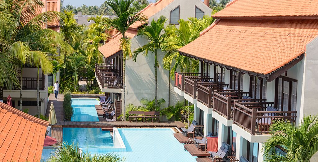 The Yama Hotel Phuket 4* + Deevana Plaza Krabi Aonang 4* + Khaolak Oriental Resort 4*
