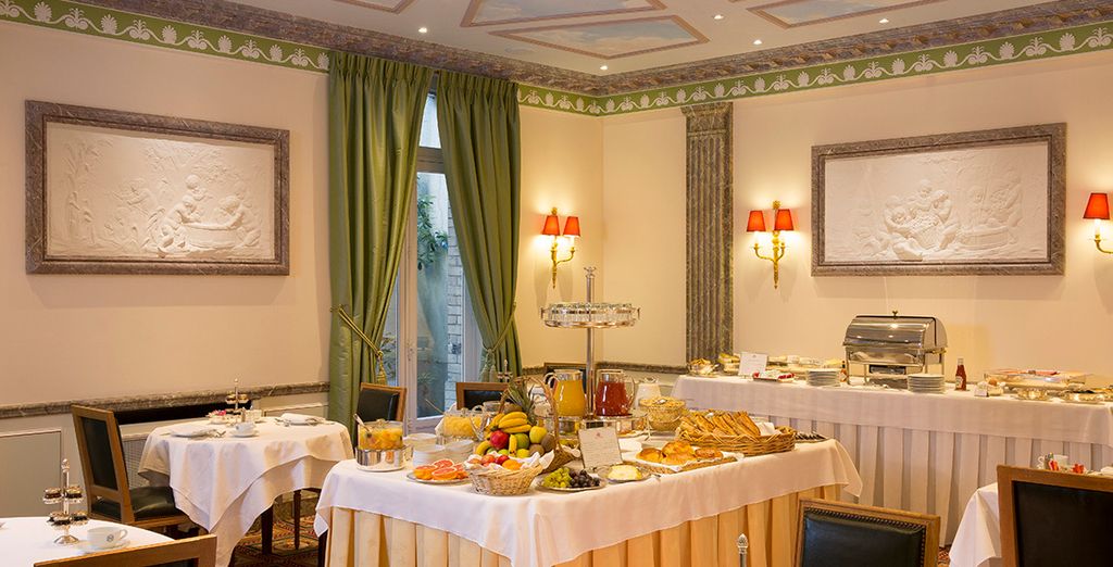 Victoria Palace Hotel 5*
