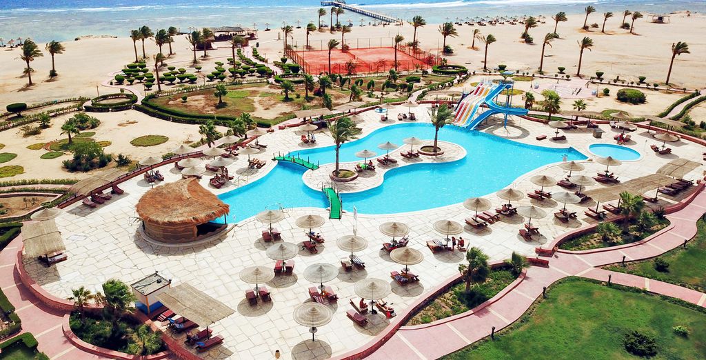 Jolie Beach Resort 4*