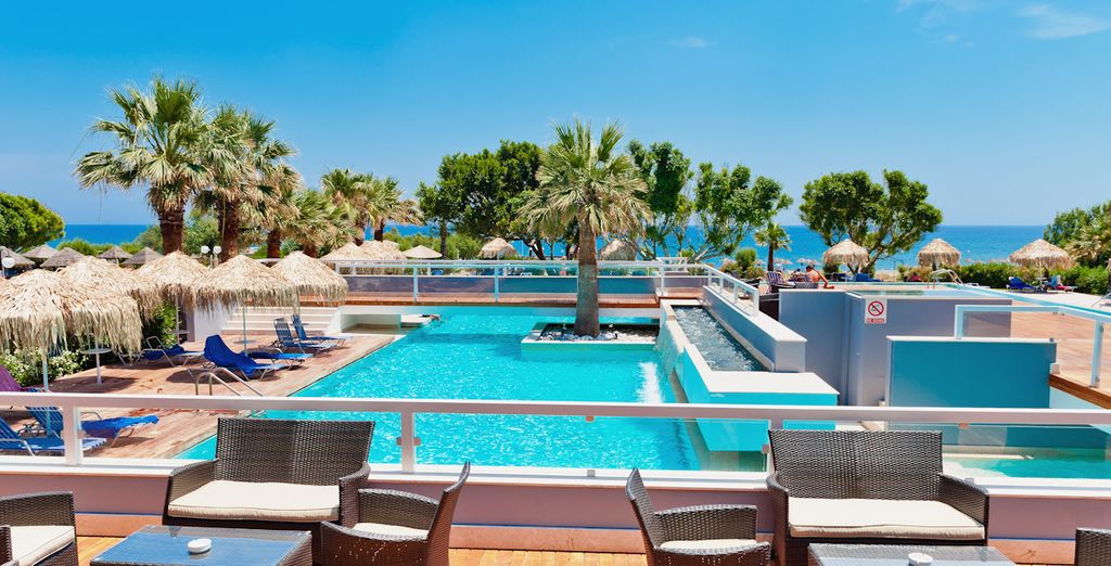 Nicolaus Club Blue Sea Beach Resort 4*S