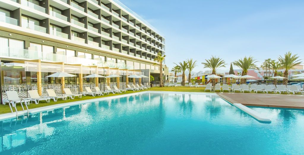 Hotel Dos Playas