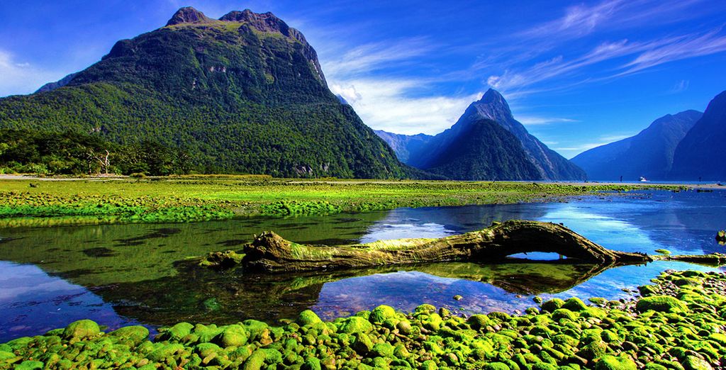 New Zealand Fly Drive with Emirates