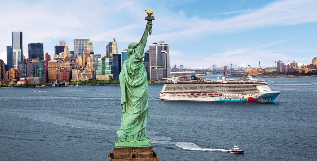 NCL Breakaway - New York cruise & hotel package