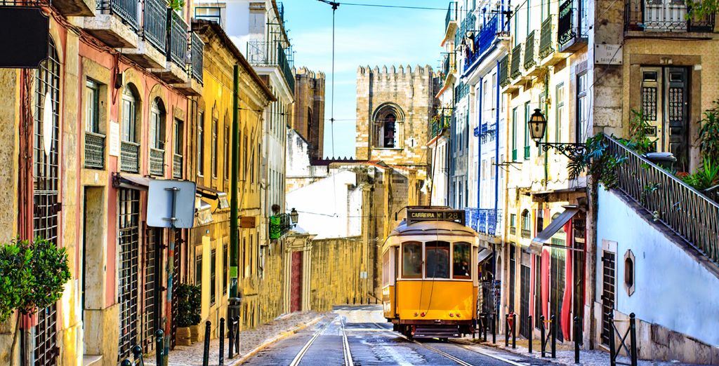  Booking Lisbon, holidays, stays, travel
