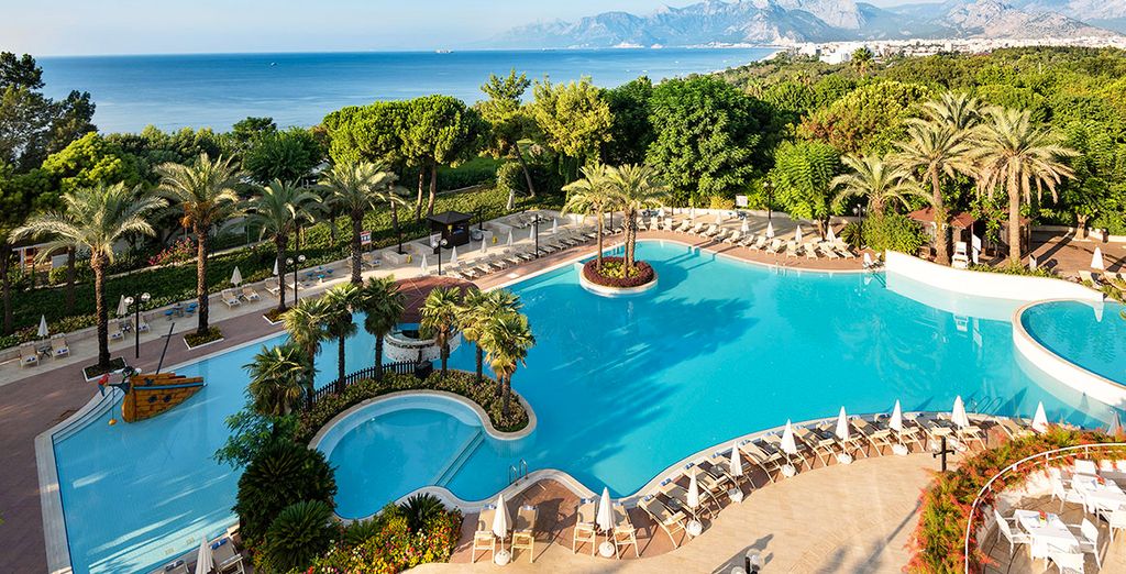 Rixos 5* Antalya Roulette - book now with Voyage Privé