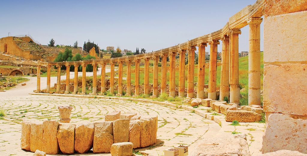 Petra Guest House Hotel 4*