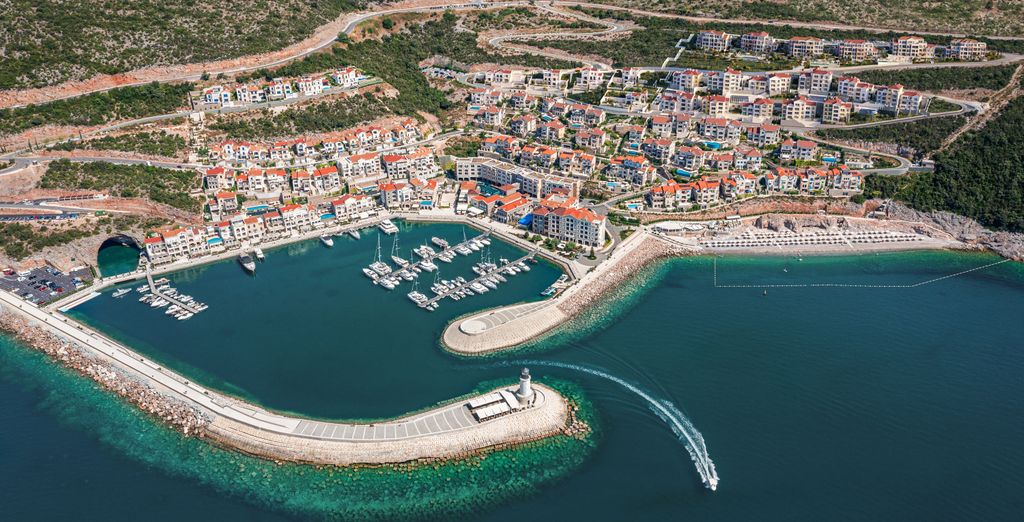 Lustica Bay Vacation Homes by Chedi Hotel 5*