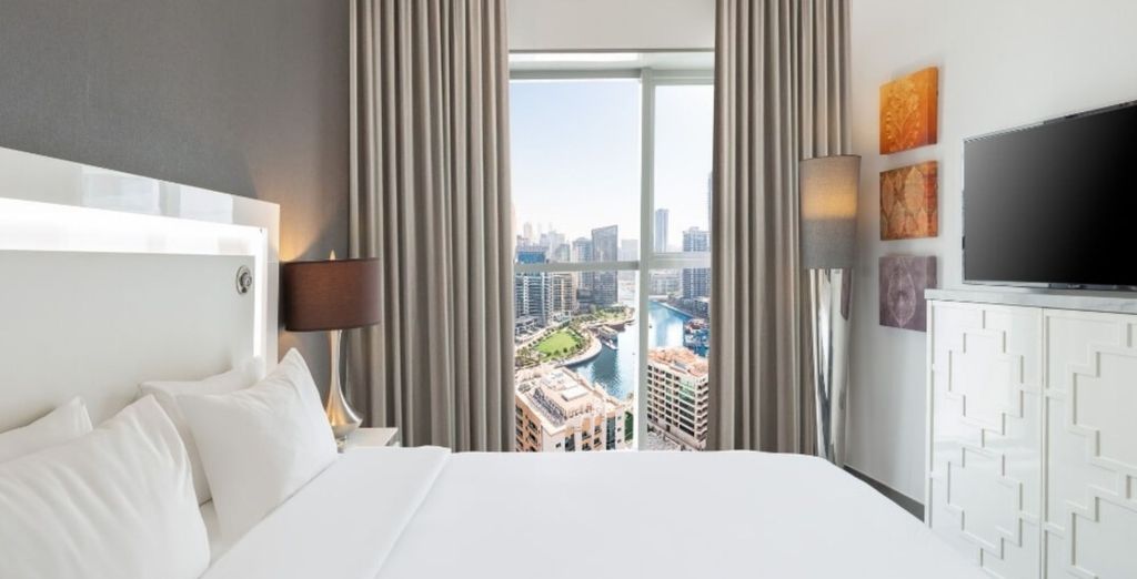 The First Collection Dubai Marina 4*