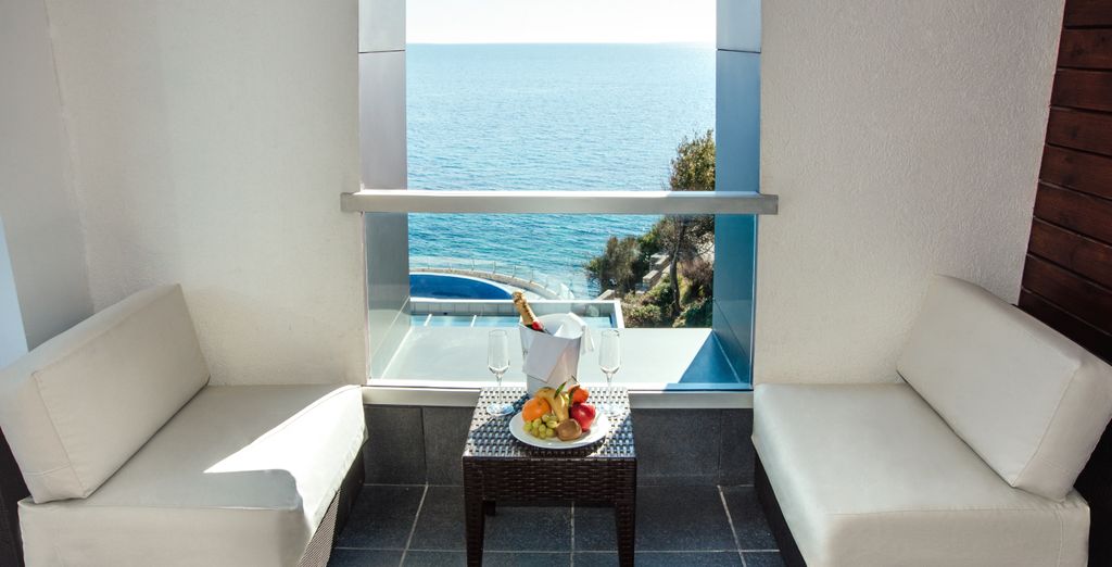 Avala Resort & Villas 4*