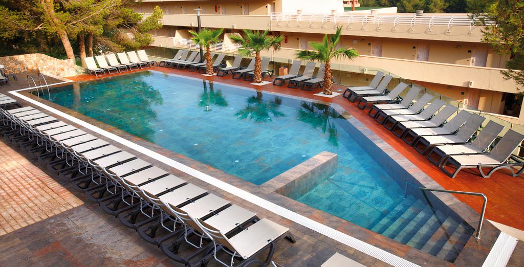 Occidental Cala Viñas 4*