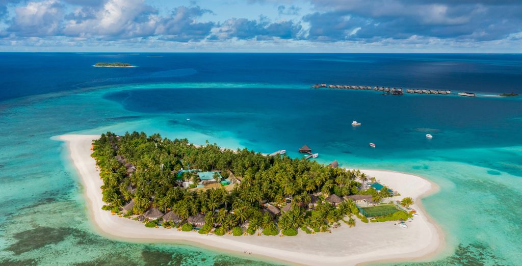 Angsana Velavaru 5*