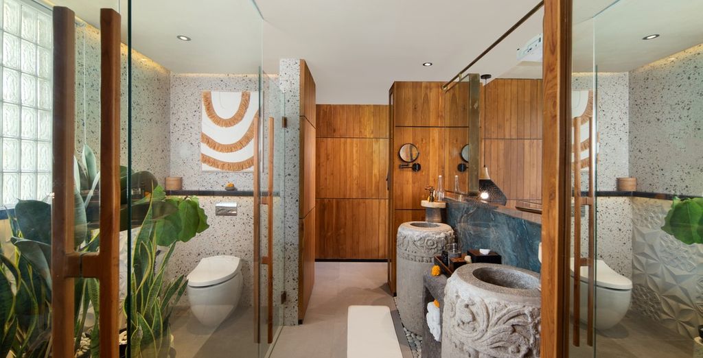 Asvara Luxury Resort & Spa 5*, Sudamala Resort, Senggigi 5* e Sini Vie Resort Seminyak by iNi Vie Hospitality 5*
